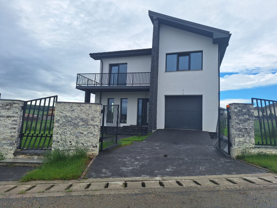 Casa deosebită, Chinteni, 716mp teren, 230mp utili 