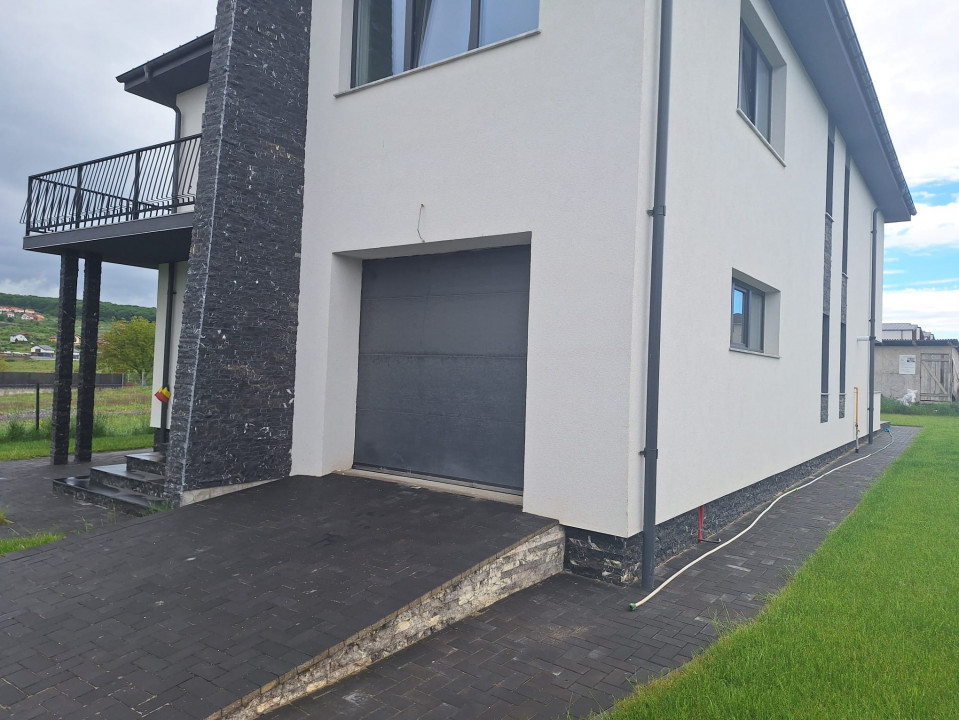 Casa deosebită, Chinteni, 716mp teren, 230mp utili 