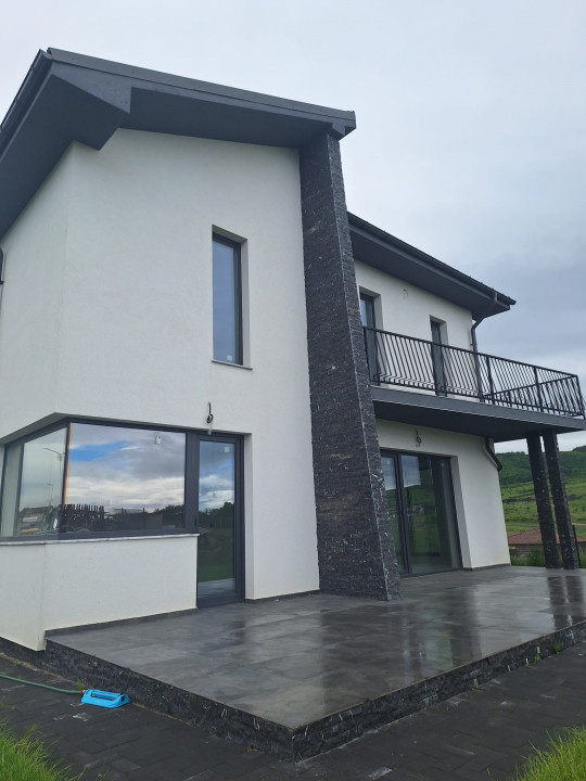 Casa deosebită, Chinteni, 716mp teren, 230mp utili 