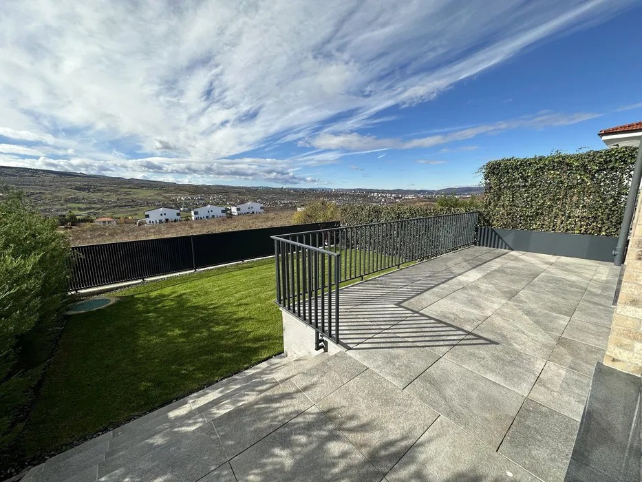 Casa de vanzare in Borhanci, 224mp utili, 280mp teren