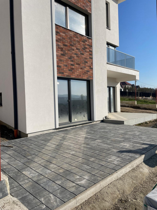 Casa individuală, 200mp utili, 500mp teren, Campenesti 