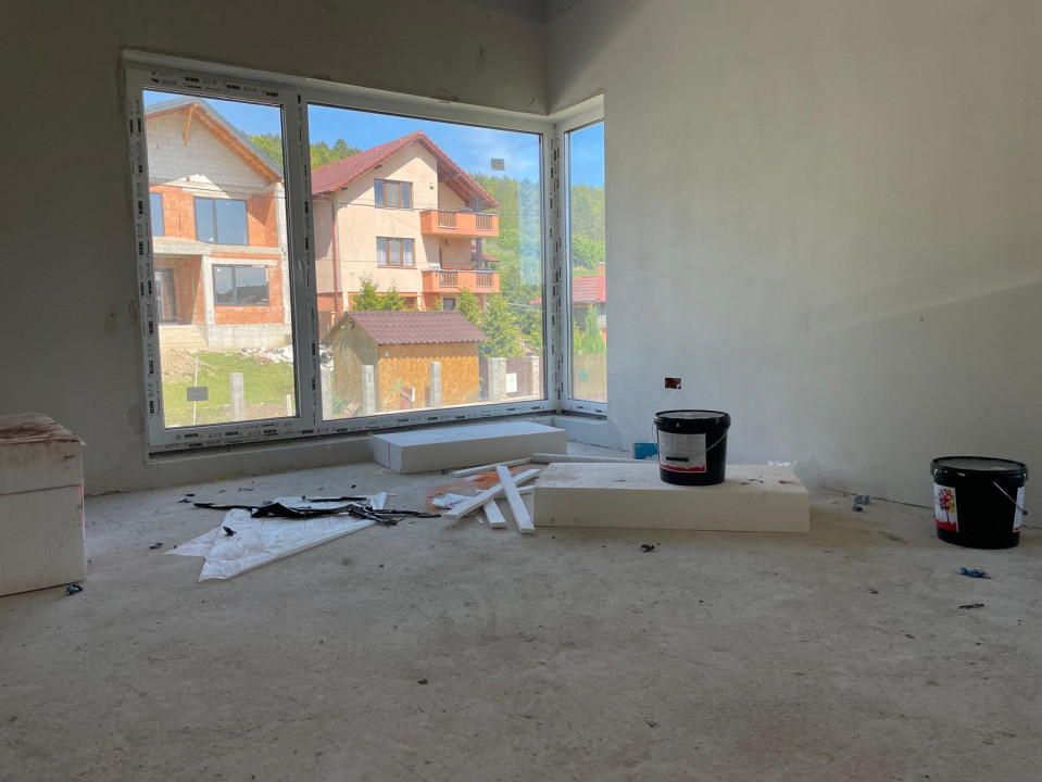 Casa individuală, 200mp utili, 500mp teren, Campenesti 