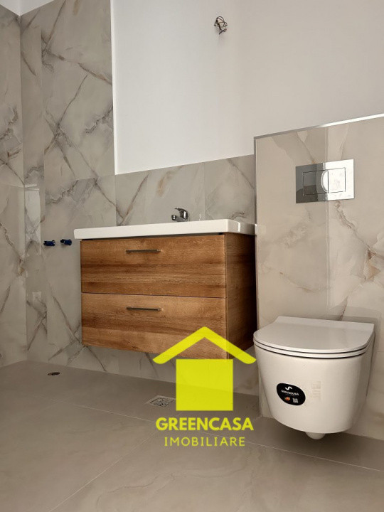 Apartament 3 camere  finisat , 67 MP, Teilor.