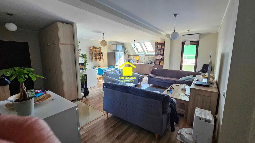 Apartament 3 camere, 93 mp, parcare subterană, zona Florilor