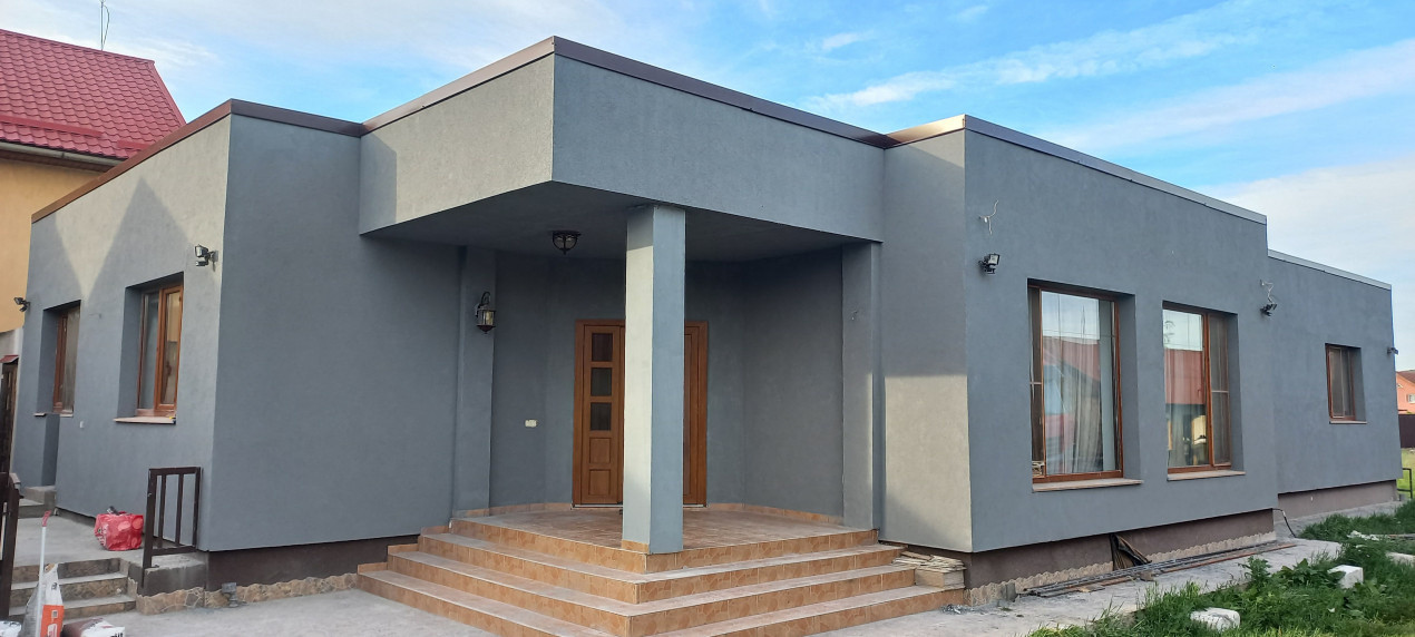 Casă pe un nivel , Apahida, 237 mp utili, 2000mp teren 