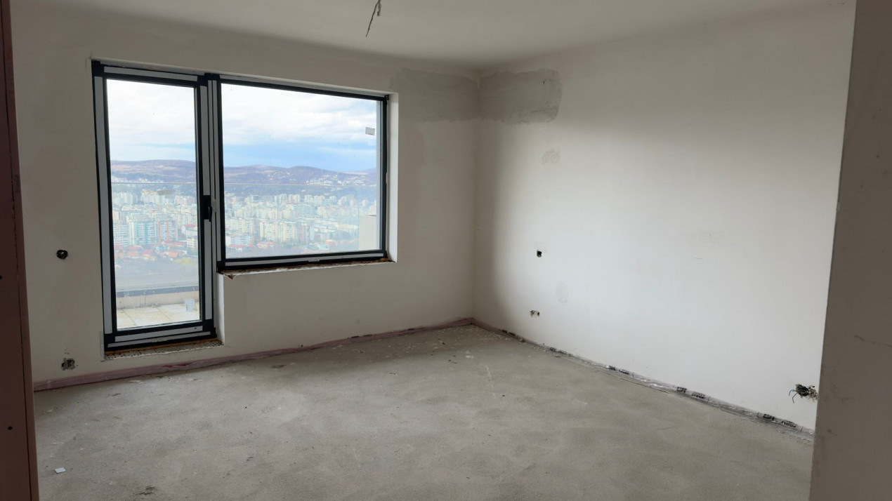 Penthouse 109,5mp utili, terasa 57,5, Zorilor 