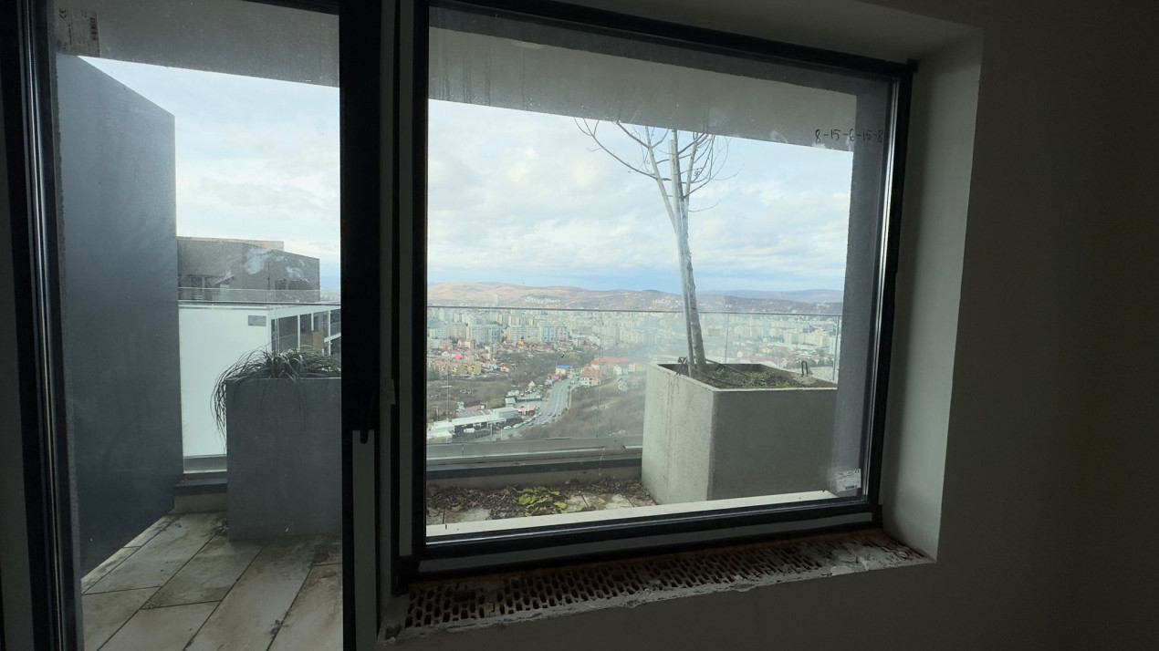 Penthouse 109,5mp utili, terasa 57,5, Zorilor 