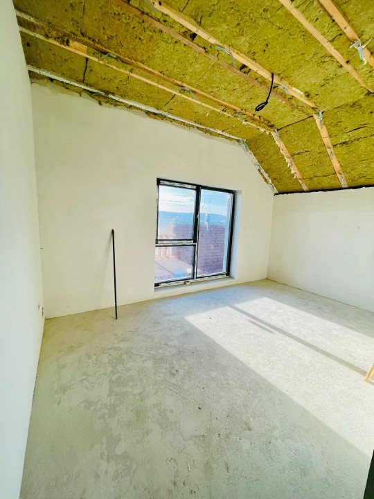 Duplex cu panorama asupra orasului zona Dambul Rotund