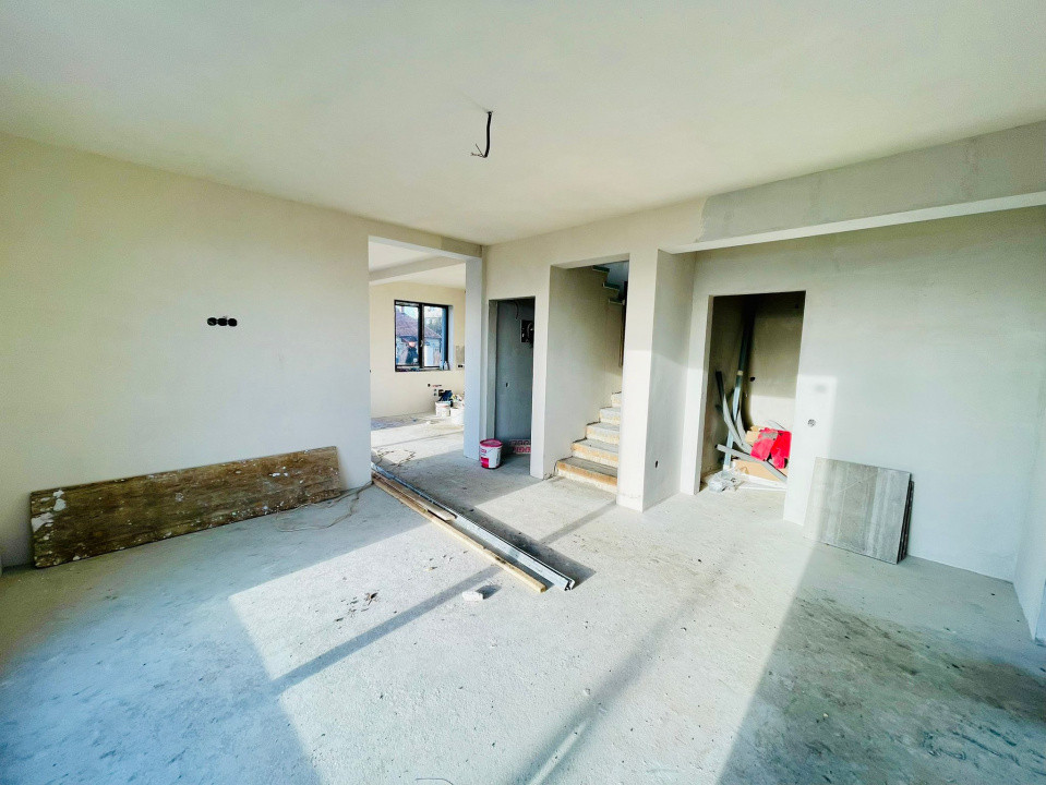 Duplex cu panorama asupra orasului zona Dambul Rotund