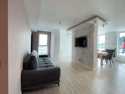 Oferta!!! Apartament de 2 camere, 63mp utili plus terasa de 55mp