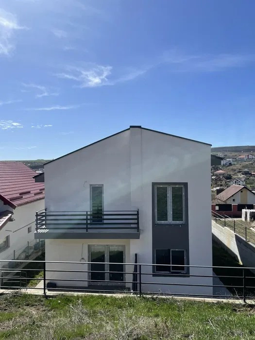 Duplex Campenesti, 120mp utili, 500mp teren