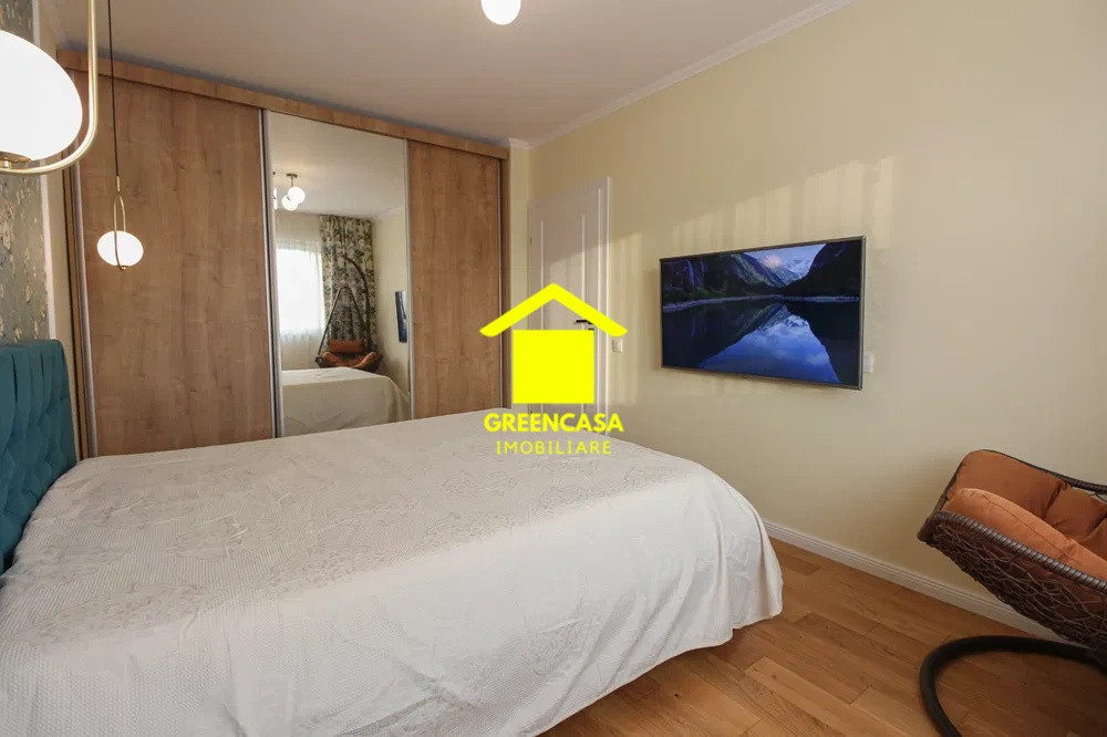 Apartament modern 3 camere, 72mp, zona Vivo