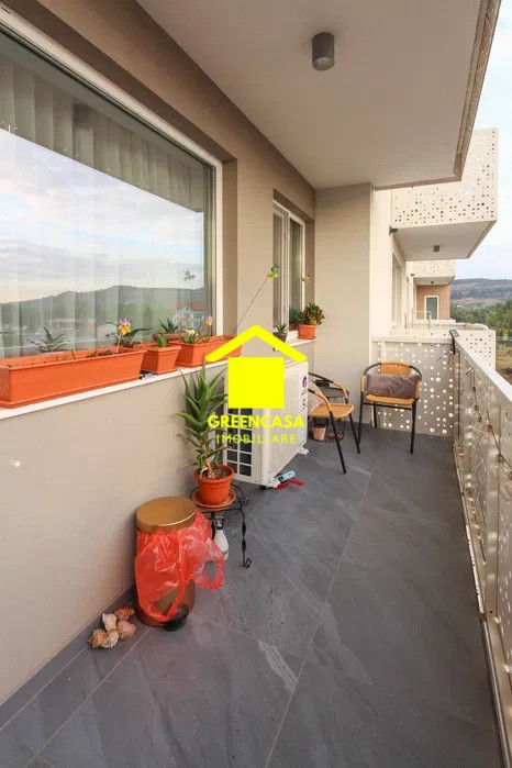 Apartament modern 3 camere, 72mp, zona Vivo
