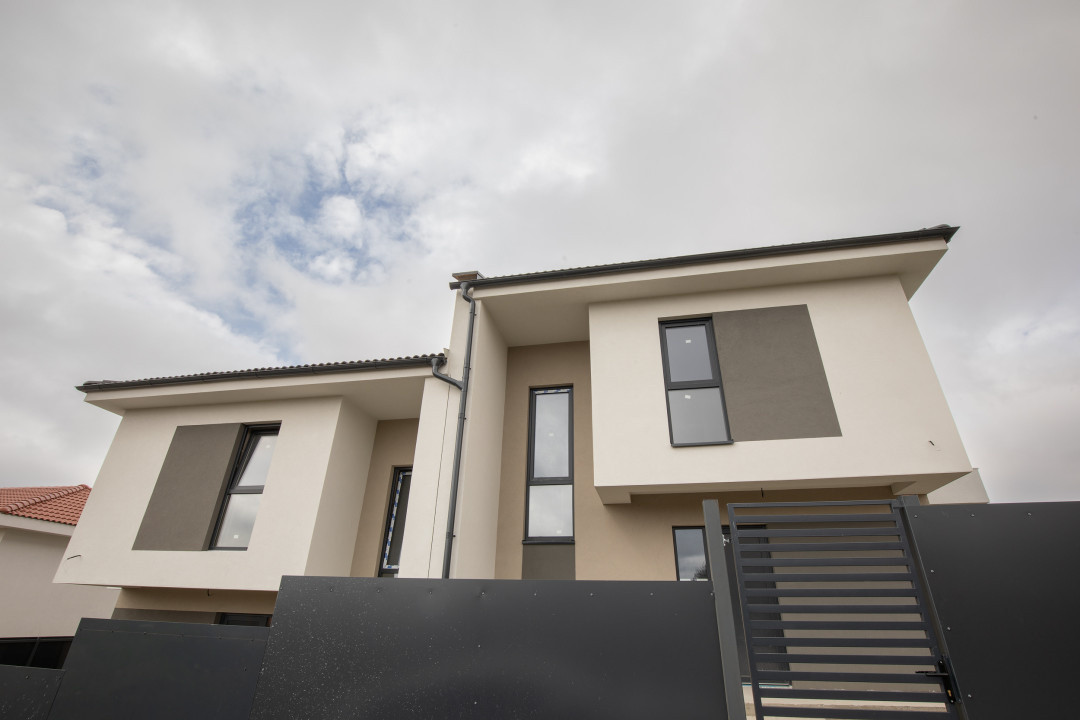 Duplex deosebit, 206mp utili, 300mp teren 