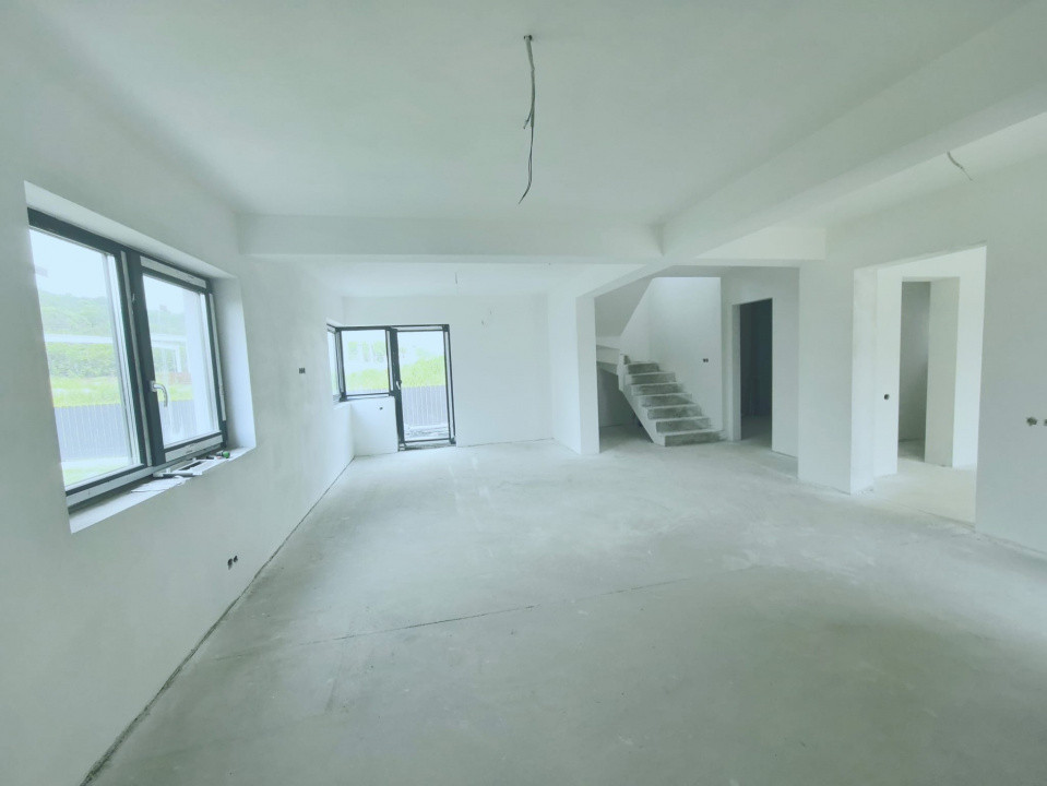Casă individuală, 120 mp utili, 400mp teren 