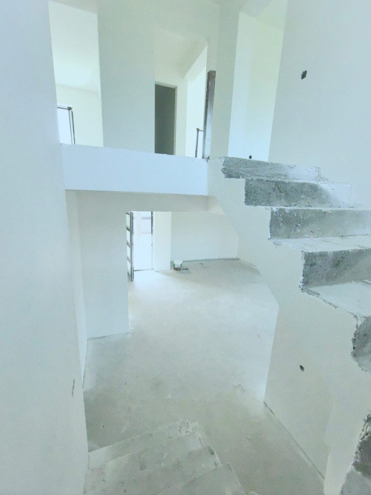 Casă individuală, 120 mp utili, 400mp teren 