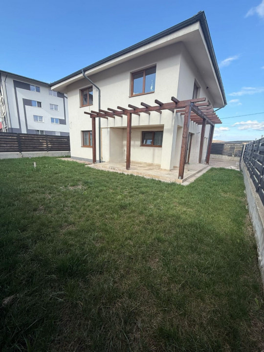 Casa individuală, 120mp utili, 325mp teren, Apahida 