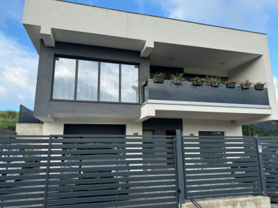 Casa individuală, piscina exterioară, Popești 