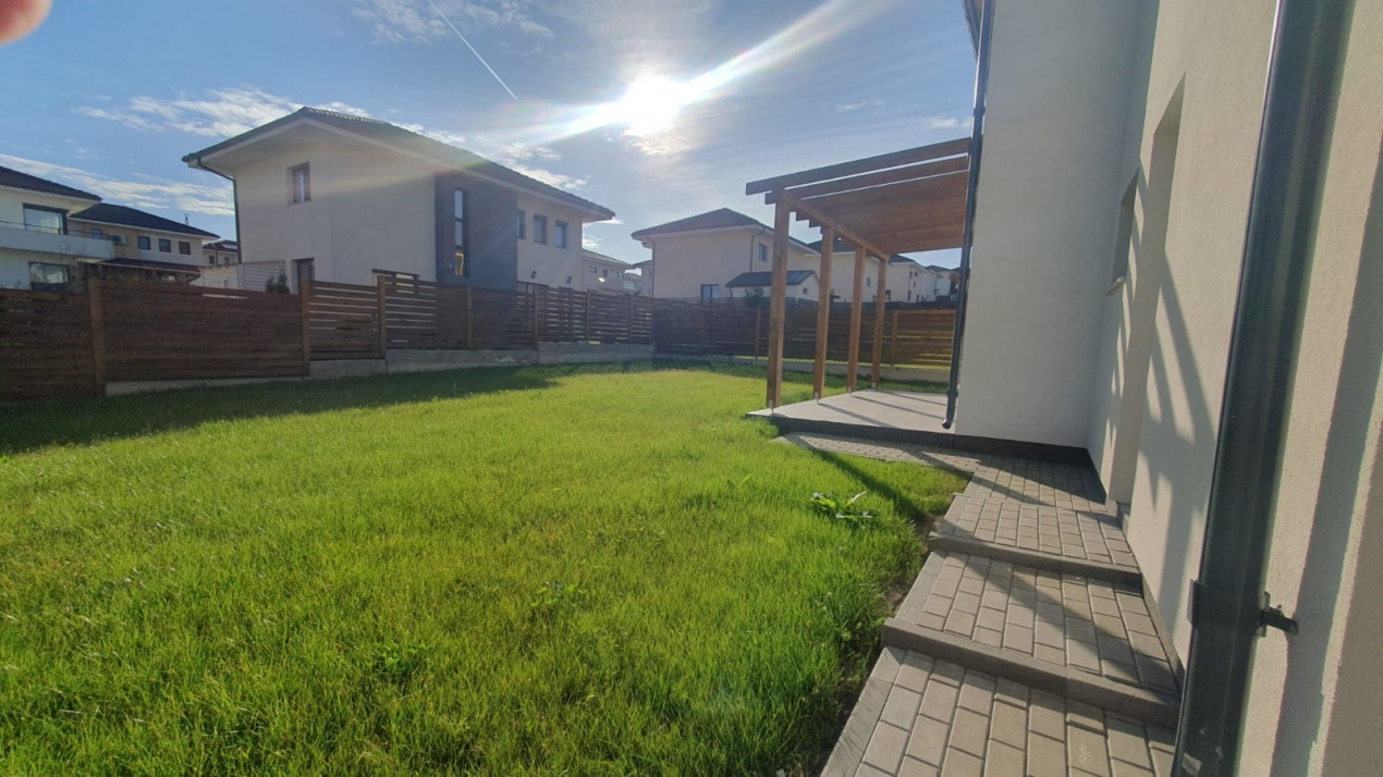 Casa individuală, Dezmir, stradă privată