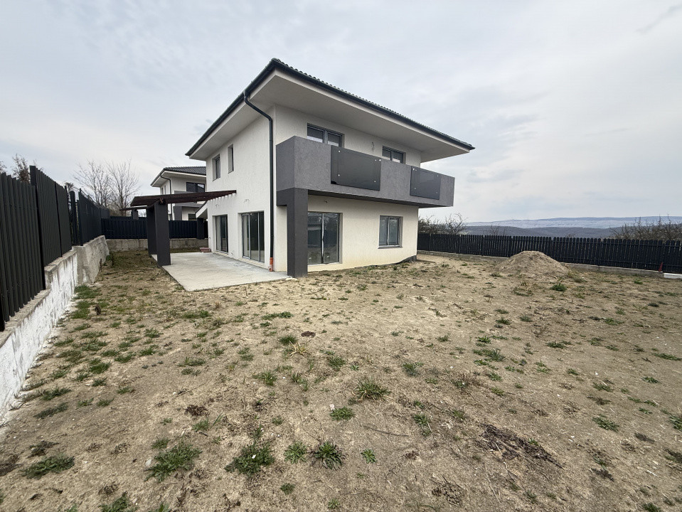 Casă individuală 120mp utilități, 380 teren, Dezmir 