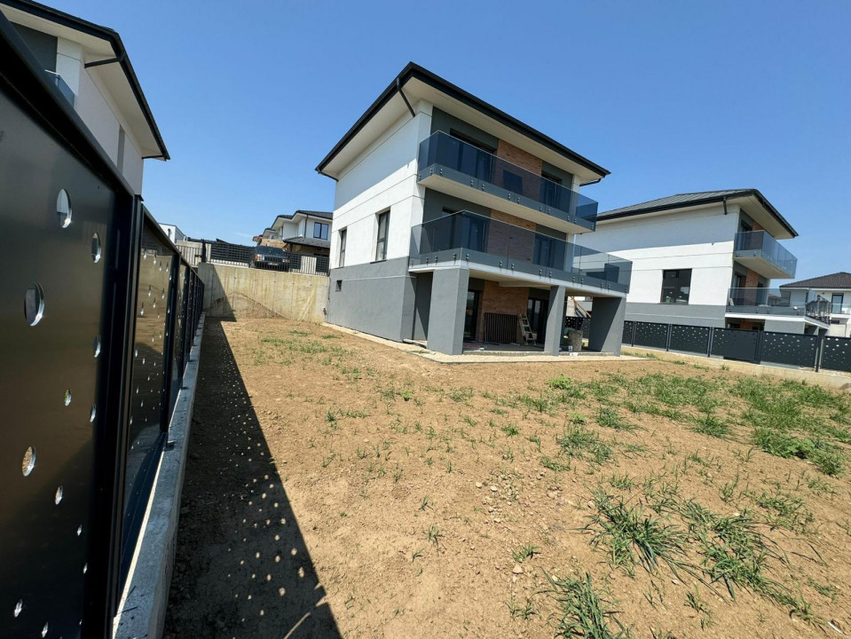 OFERTA!!! Casa Semipasiva ,Dezmir, 206mp utili, 486mp teren 
