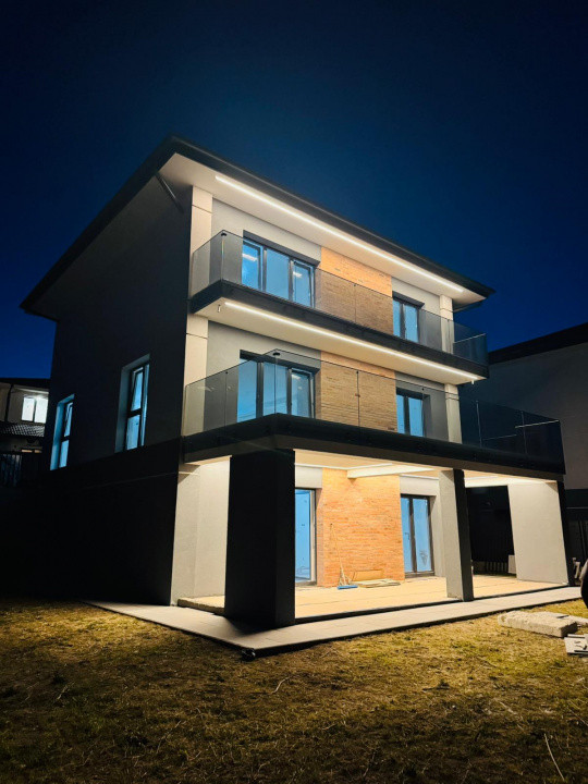 OFERTA!!! Casa Semipasiva ,Dezmir, 206mp utili, 486mp teren 