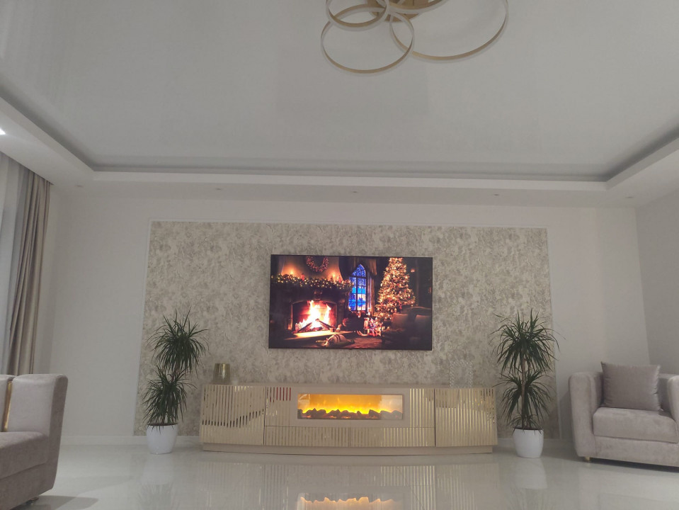 Casa unifamilială deosebită, 300mp utili, teren 500mp, LUX 