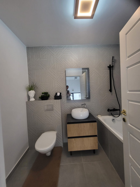 Casa unifamilială deosebită, 300mp utili, teren 500mp, LUX 