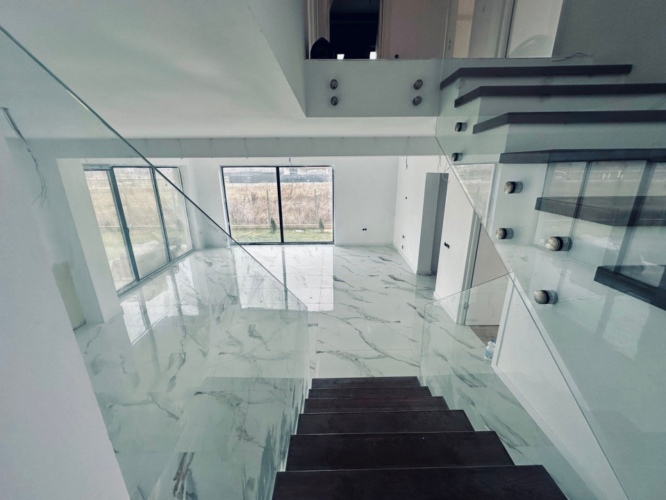 Casa Individuală 191mp  construiți , 725mp teren 