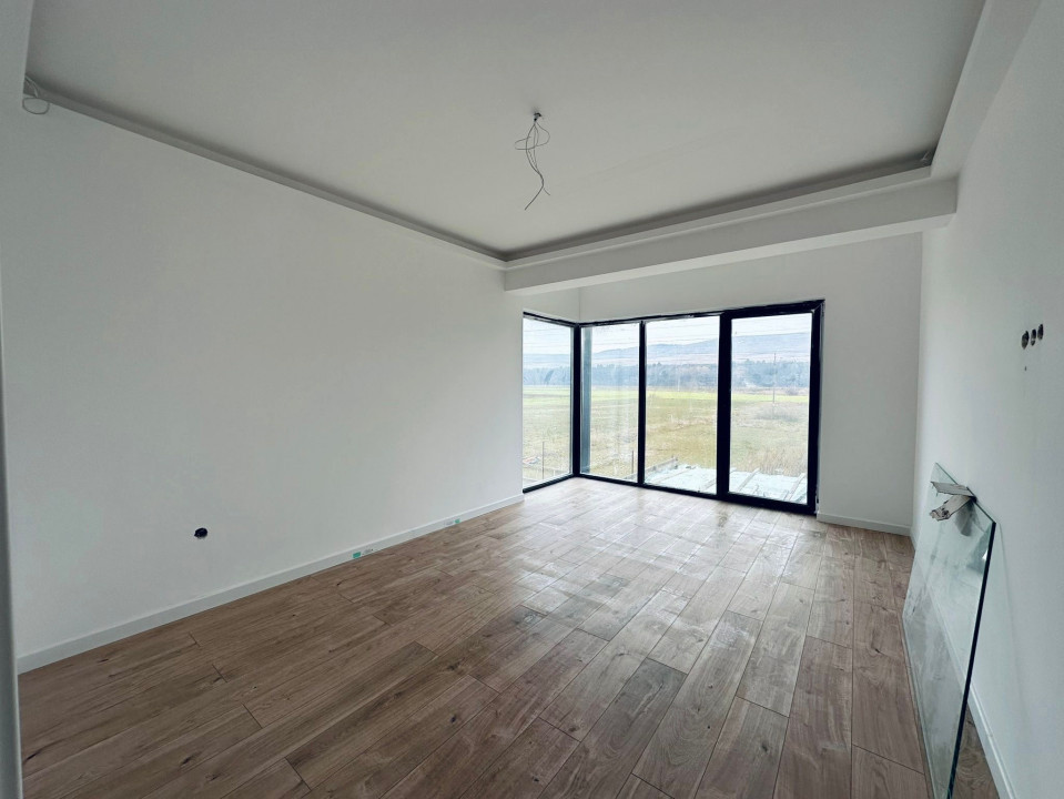 Casa Individuală 191mp  construiți , 725mp teren 