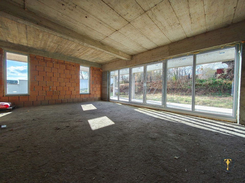 Casă nouă 140mp utili, cu 700 mp teren,localitatea Sălicea,Cluj