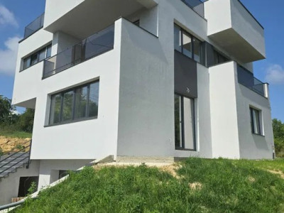 COMISION 0!!! Casa individuală de vânzare, 210mp, 500mp teren, Feleacu