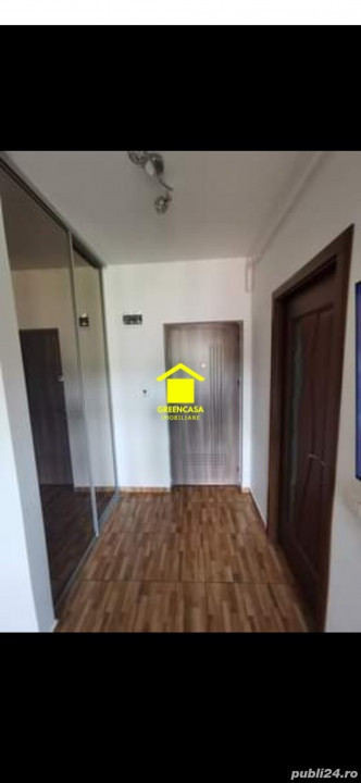 Apartament de 3 camere, 56 mp, mobilat , balcon, parcare, Stejarului