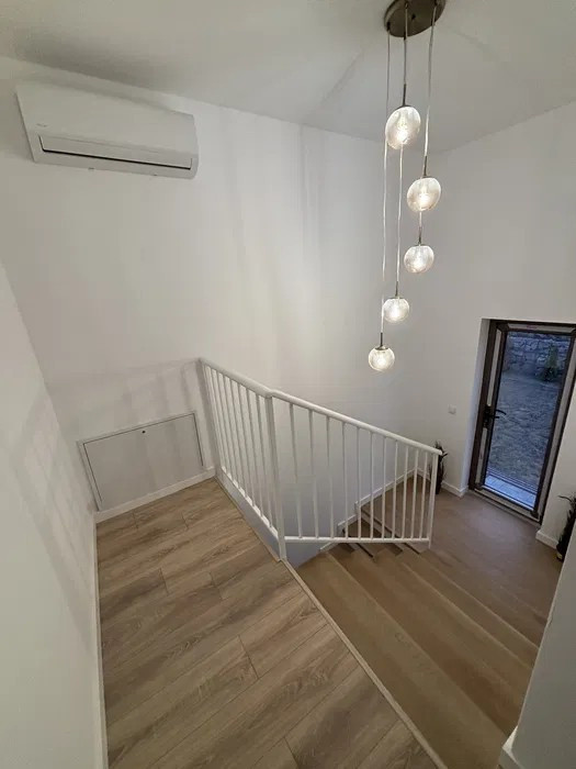 Casa FINISATA de vanzare cu garaj dublu in Popesti Valea Seaca, Cluj