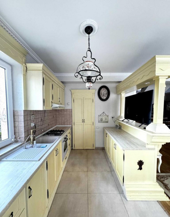 Vand Casa zona Borhanci