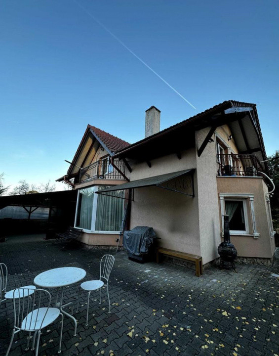 Vand Casa zona Borhanci