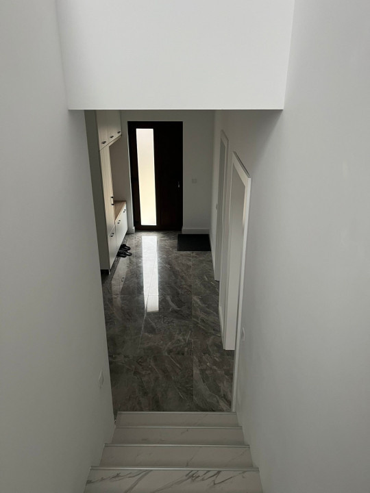 Casa individuală modernă zona Dezmir