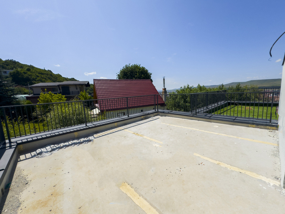 Duplex Nou, mobilat și utilat, garaj, terasa circulabila, Floresti