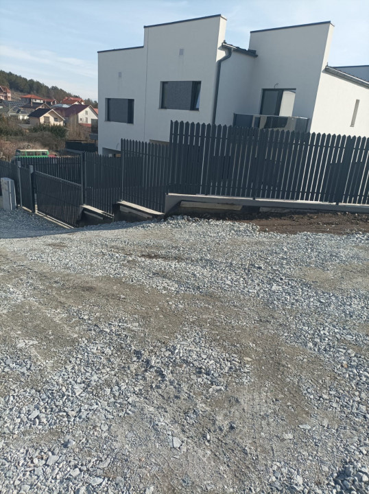 Duplex în Campenesti la preț de apartament 