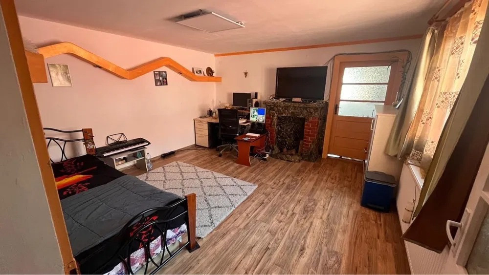 Casa tip Dupelx, Dâmbul rotund, 625mp teren 
