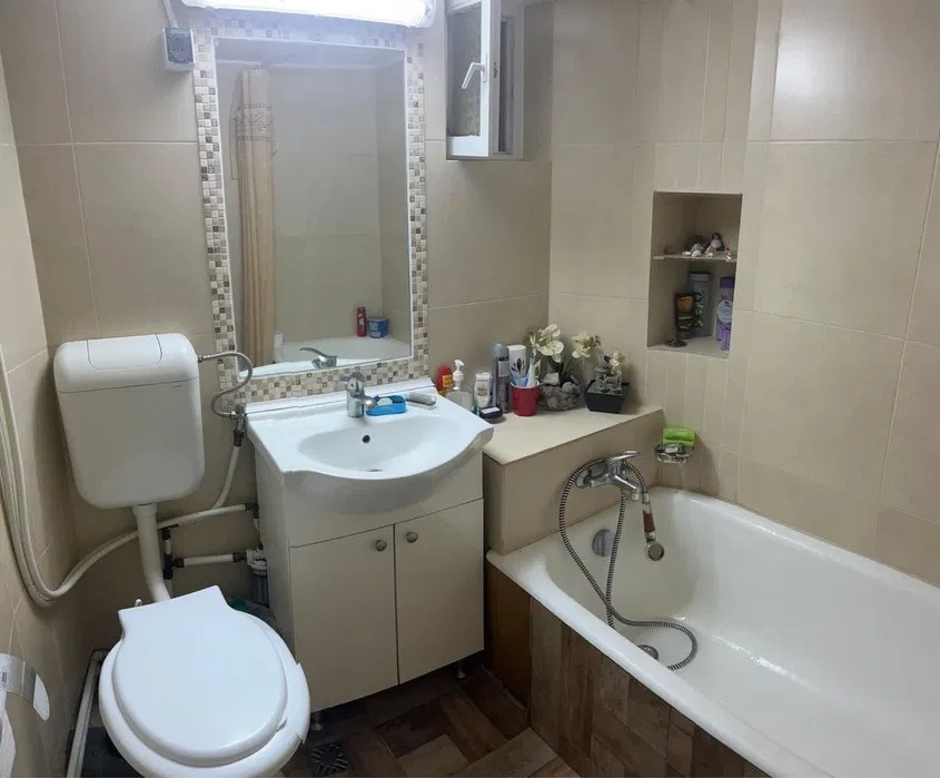 Casa tip Dupelx, Dâmbul rotund, 625mp teren 