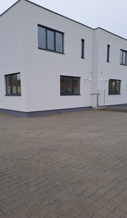 Duplex deosebit, Apahida, 142mp utili, 450mp teren 