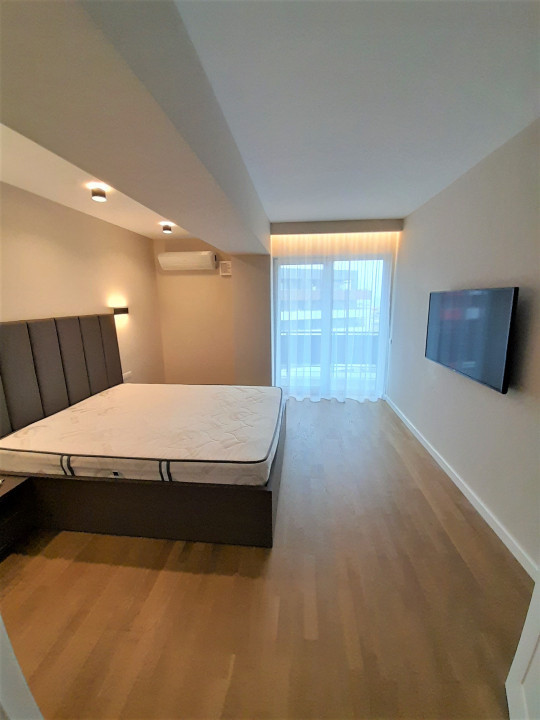Penthouse lux pe 2 nivele, 3 camere, in Bonjour Residence