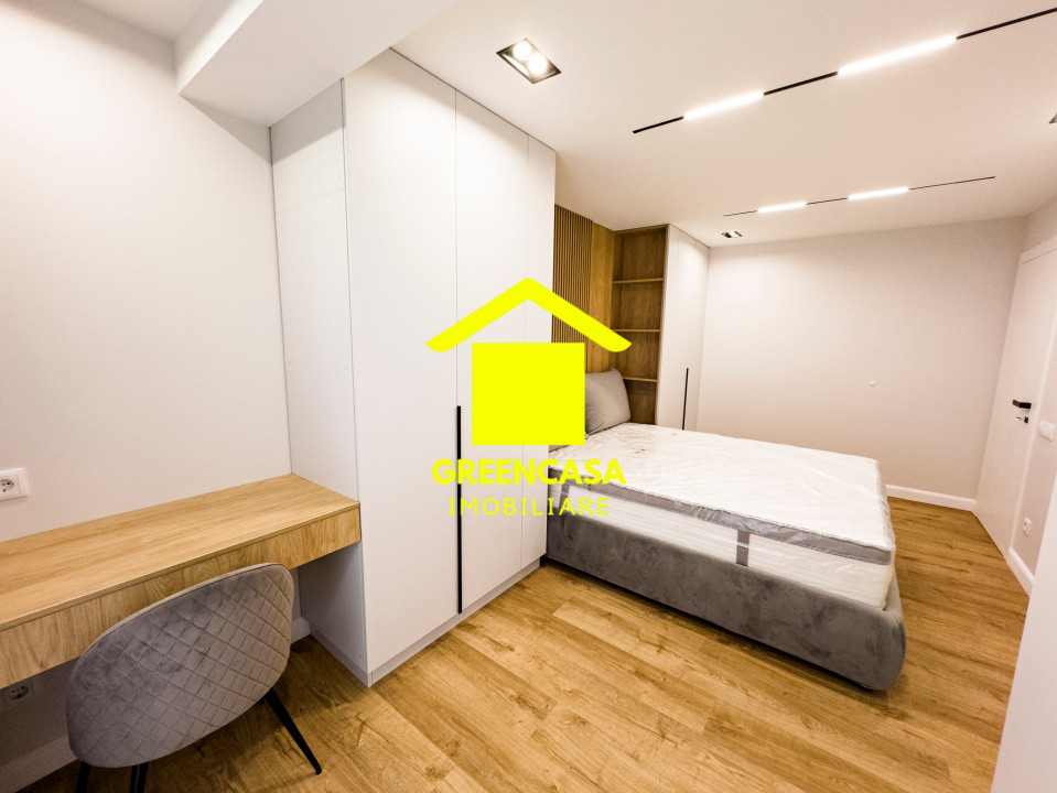 Apartament 3 camere , Lux , 66 MP, Zona Vivo , parcare subterana .