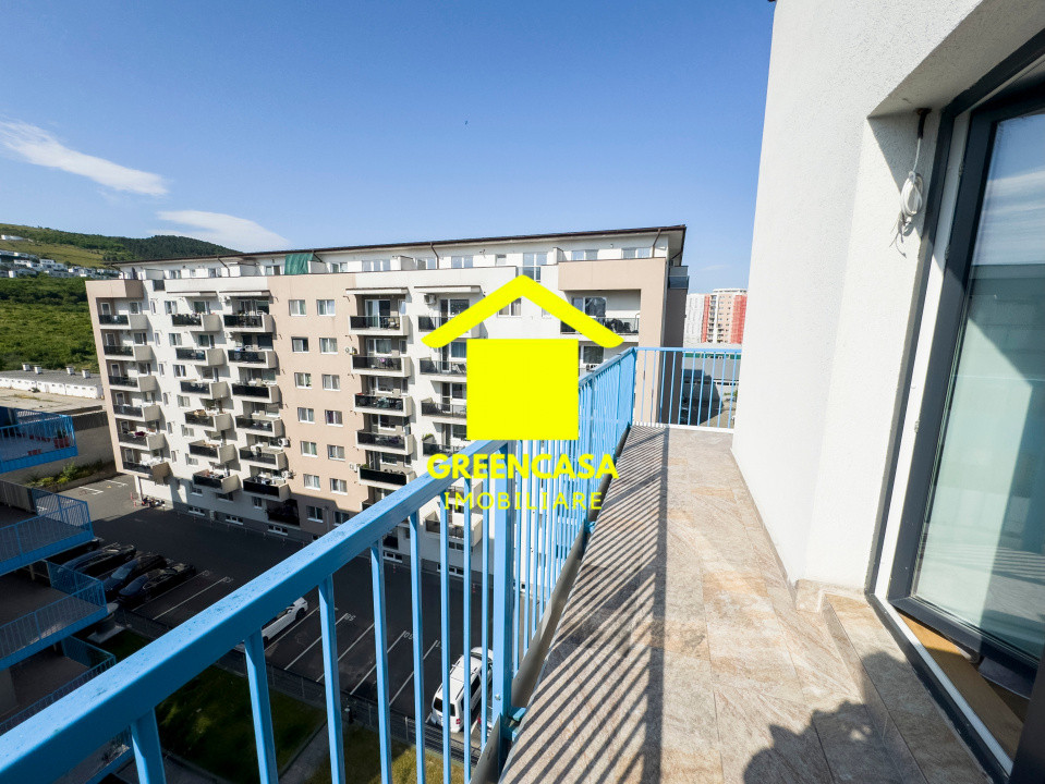 Apartament 3 camere , Lux , 66 MP, Zona Vivo , parcare subterana .