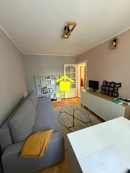 Apartament 3 camere decomandate, 63mp, zona Manastur