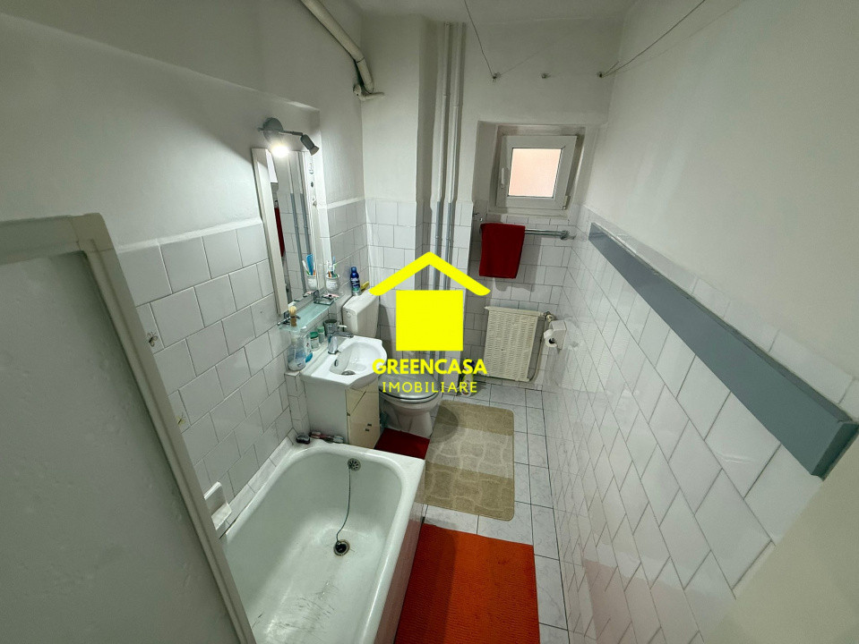 Apartament 3 camere, 68mp, balcon, zona Marasti
