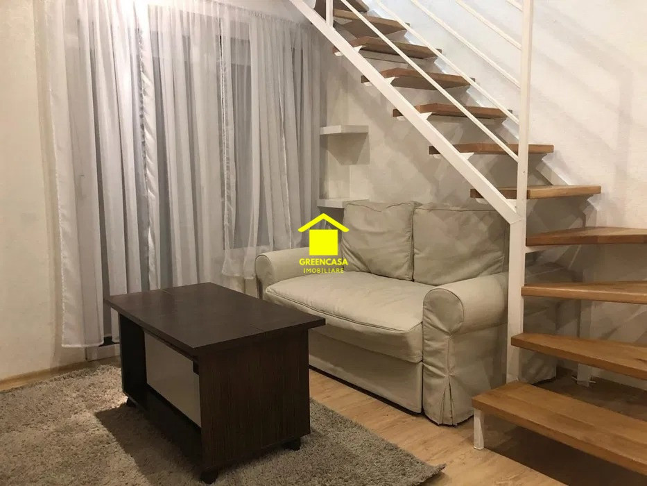 Apartament 3 camere , 50 MP, zona Florilor