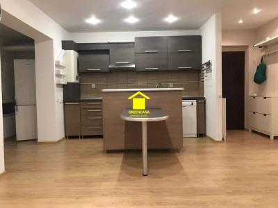 Apartament 3 camere , 50 MP, zona Florilor