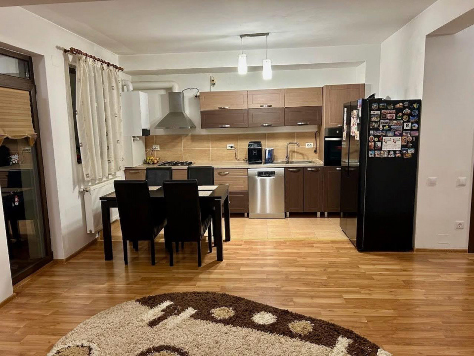 Casa 5 camere, str Someșului, 120mp, teren 250mp, aproape de Vivo Mall